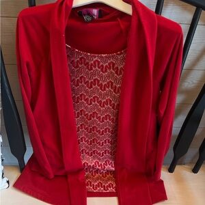 Girls top with Patterned Detail